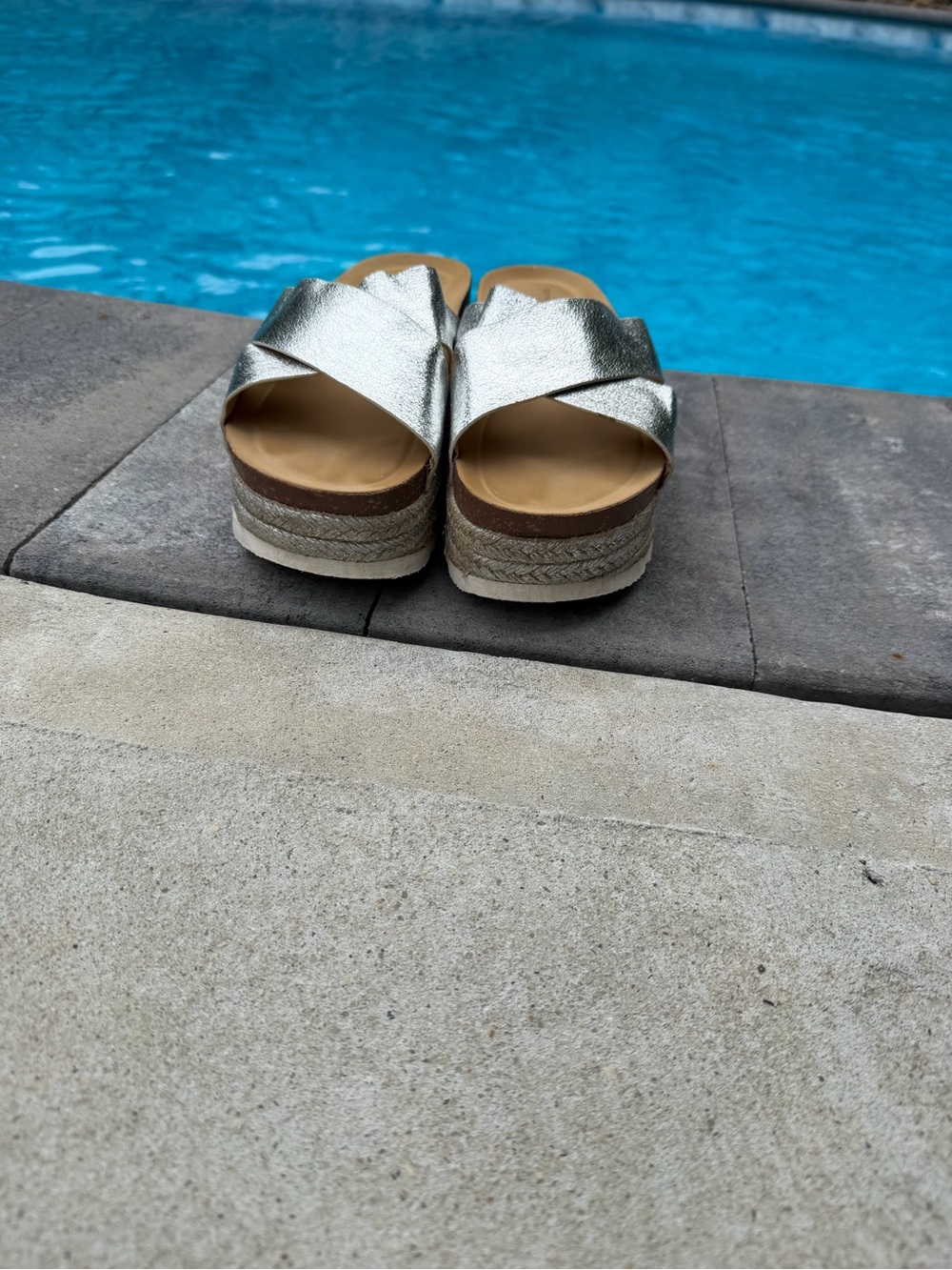 Nature Breeze Metallic Silver Crisscross Slide Sandals